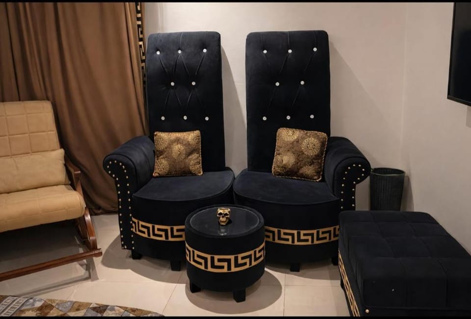 Luxury Stay in DHA Phase 4 Comfort and Luxury Apartment in Lahore