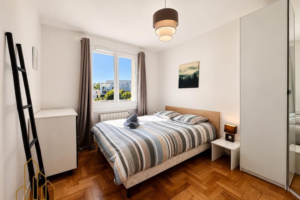 Charmant appartement avec Balcon proximité Gare Apartment in Villeurbanne