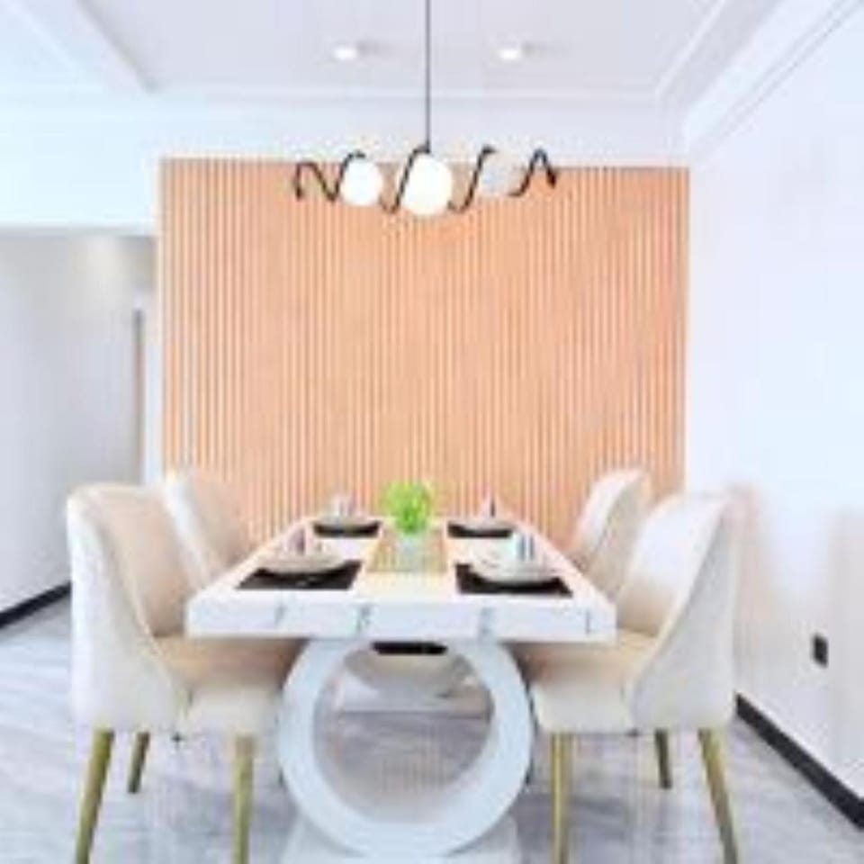 executive beautifully furnished apartment with all modern finishings ,swimming pool, fully equipped gym and other luxurious facilities and close proximity to major shopping malls in kilimani Apartment in Nairobi County