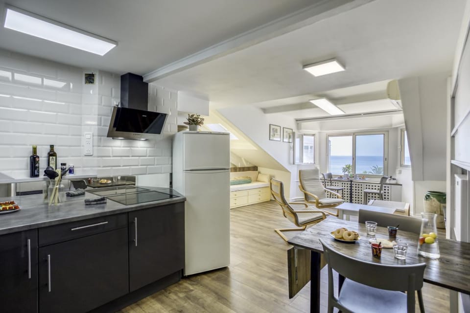 S14 Staywizus - 1 BDR Promenade des Anglais Sea View - AC Apartment in Nice