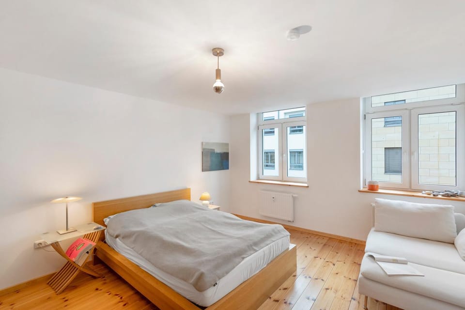 Living room, Bedroom
