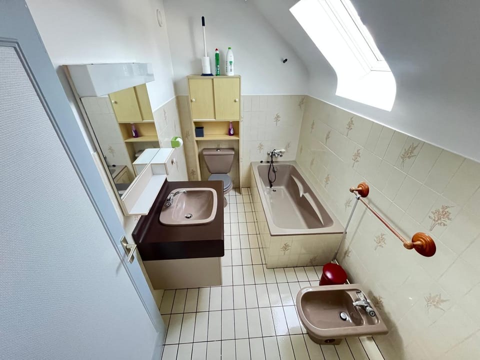 Toilet, Bathroom, Bath