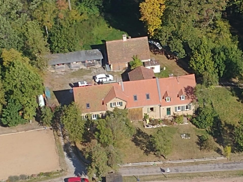Property building, Bird's eye view
