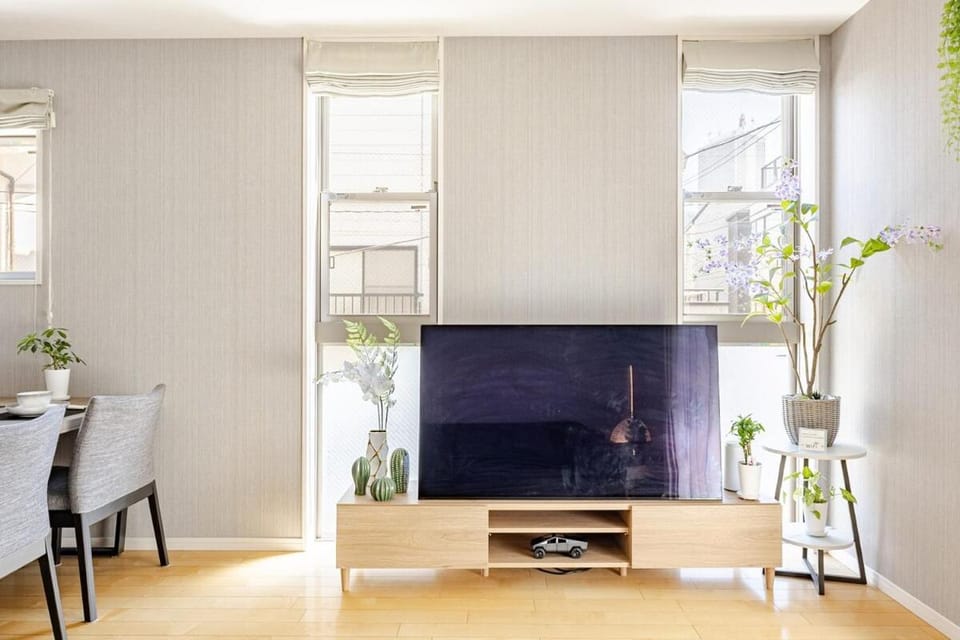 Ikebukuro Entire House for 8 Guests with Free Parking House in Japan