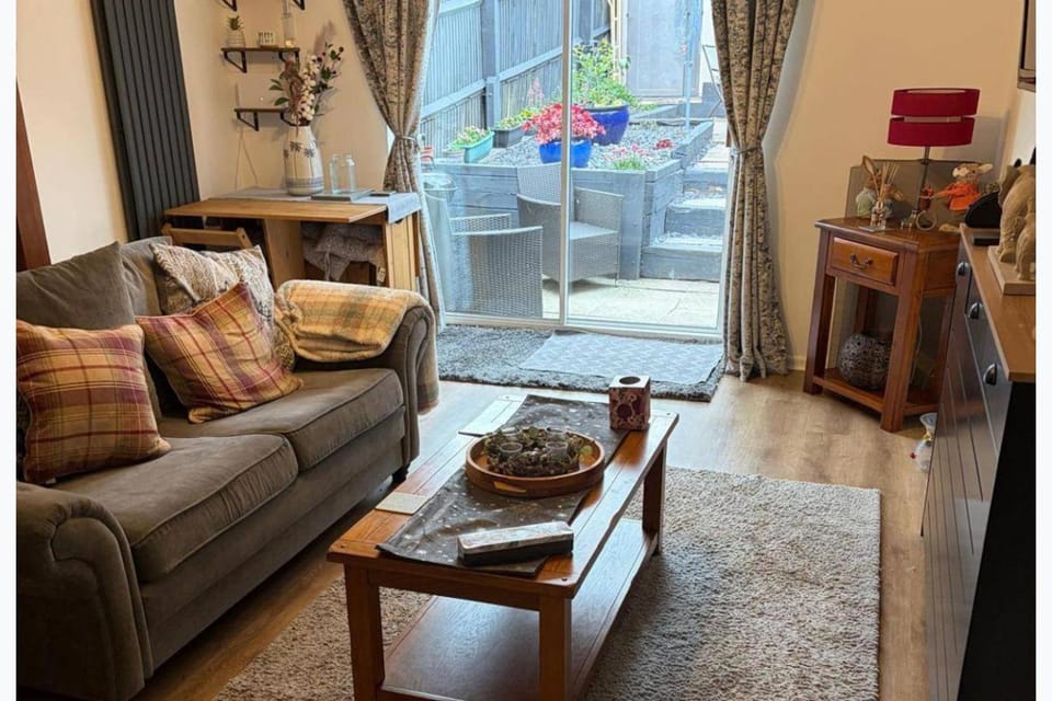Living room, Seating area, Garden view