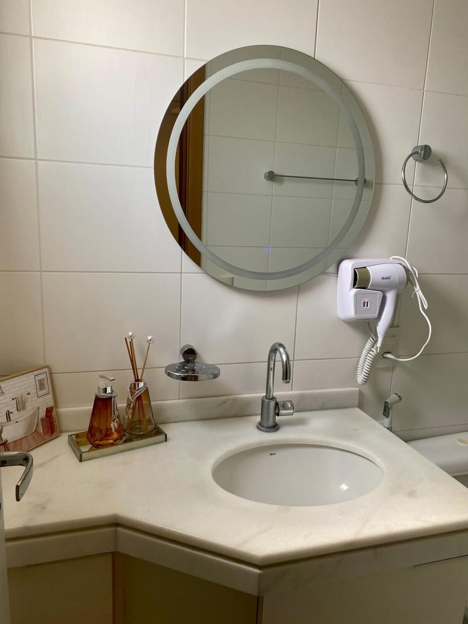 Ap - prox Aero Club, USP, Centrinho, Facop, Cama Queen! Apartment in Bauru