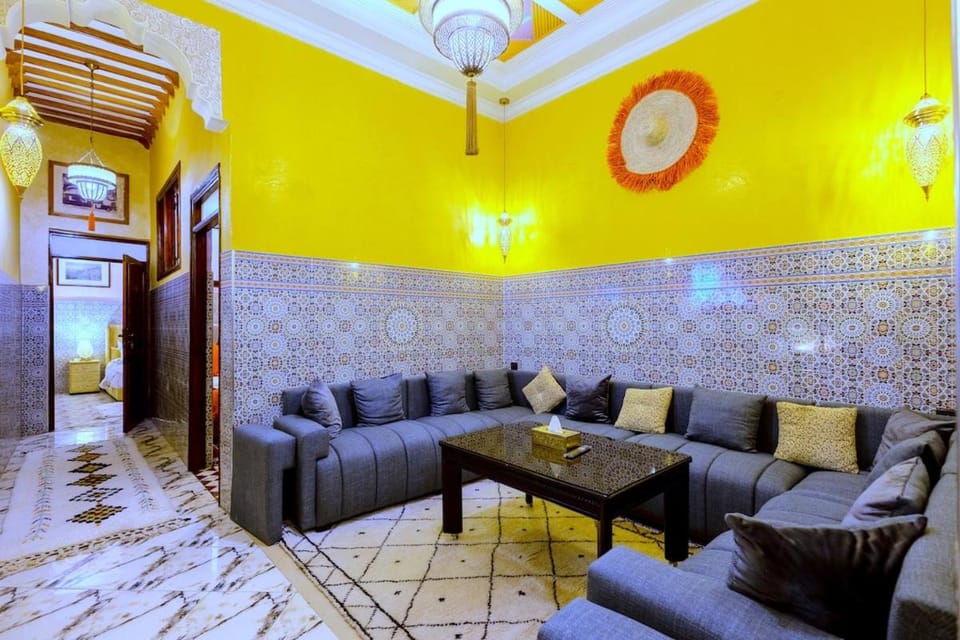 3BR Authentic Moroccan Apt IPTV & Terrace Apartment in Marrakesh
