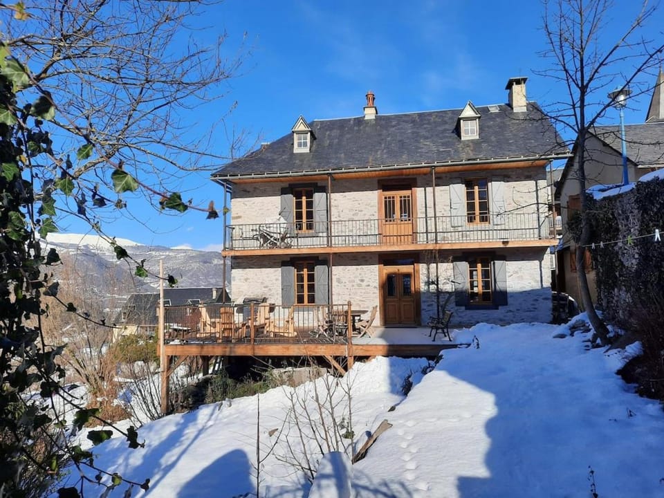 Maison Pyrénéenne à Camparan - Vue Vallée d'Aure House in Saint-Lary-Soulan