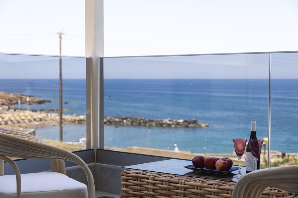 View (from property/room), Balcony/Terrace, Sea view
