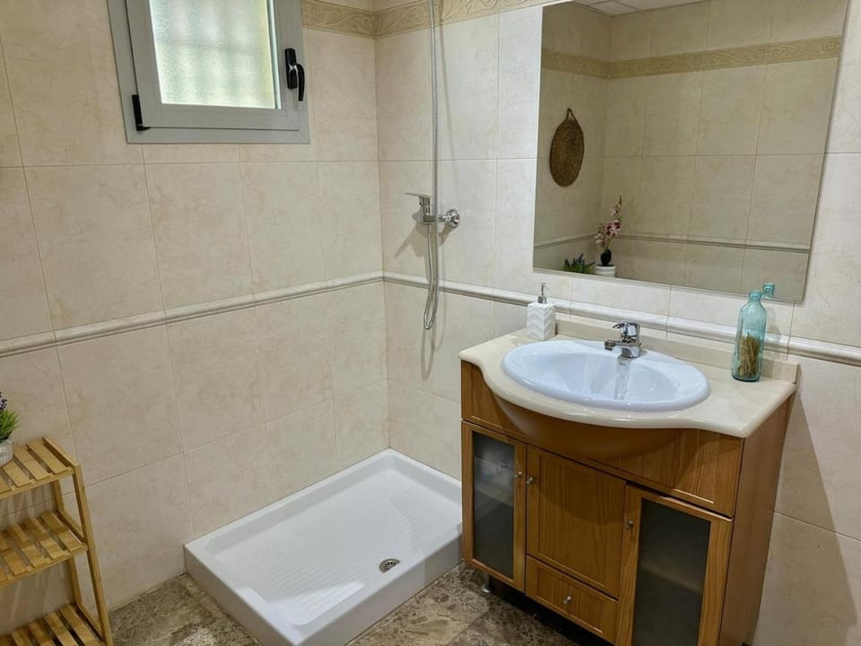 Spacious house in El Campello with a terrace and pool House in El Campello
