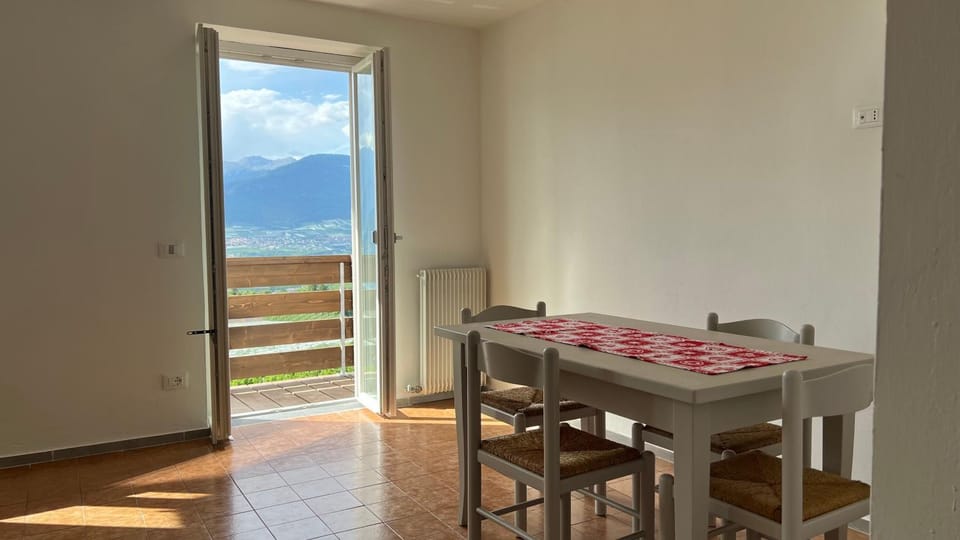 Casa Borghesi - Appartamenti vista lago e Dolomiti House in Trentino-South Tyrol