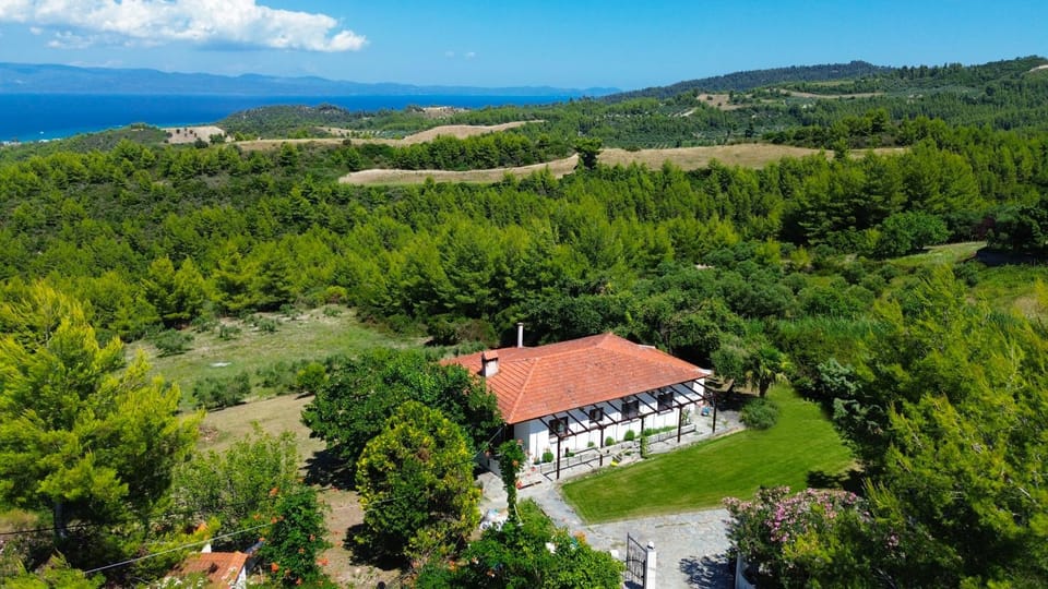 Casa Chrysalis House in Halkidiki