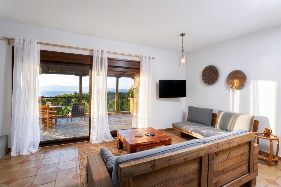 Casa Chrysalis House in Halkidiki