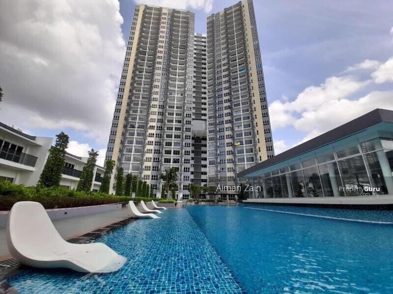 SeniFantasi Apartment with large pool Cerrado Southville City Bangi Dengkil Apartment in Negeri Sembilan, Malaysia