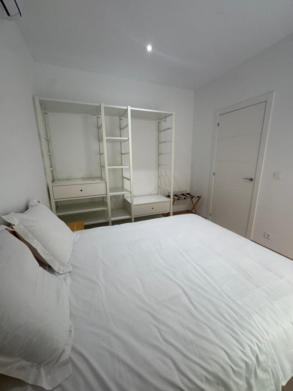 Set Blau Apartamentos Apartment hotel in Barcelona