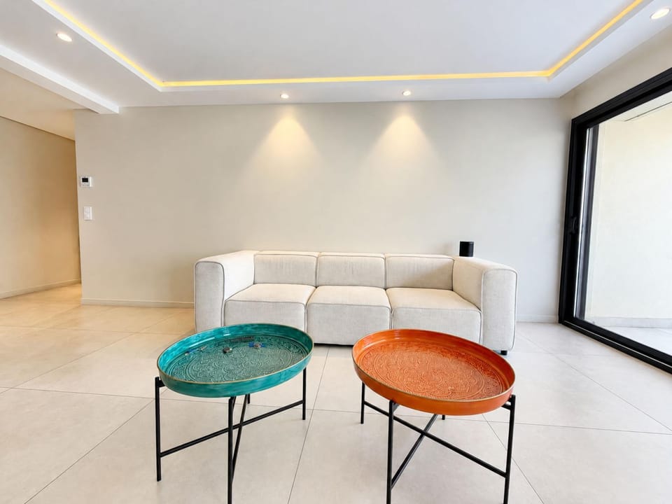 3 Suites, Cannes Croisette next Beach and Festivals Apartment in Cannes