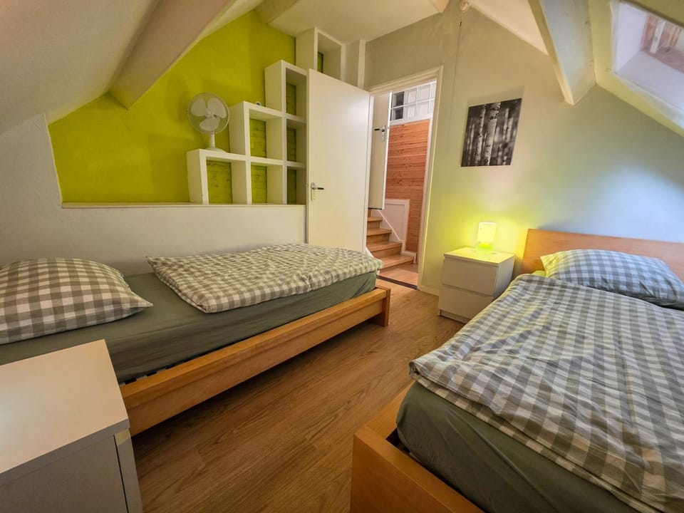 Vakantiehuisje De Meer Melick ook op vakantie met je paard House in Roermond