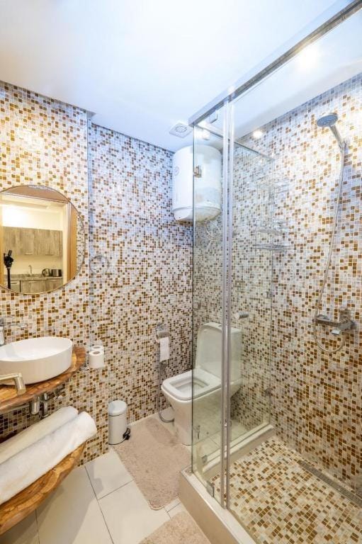 Shower, Bathroom
