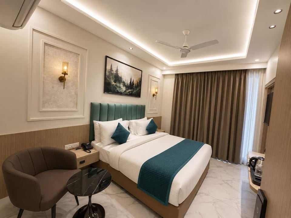 TV and multimedia, View (from property/room), Bedroom, air conditioner