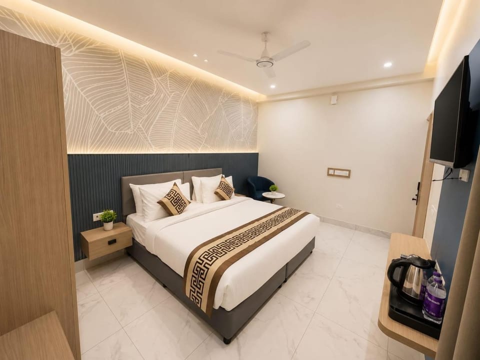 Bed, Photo of the whole room, Bedroom