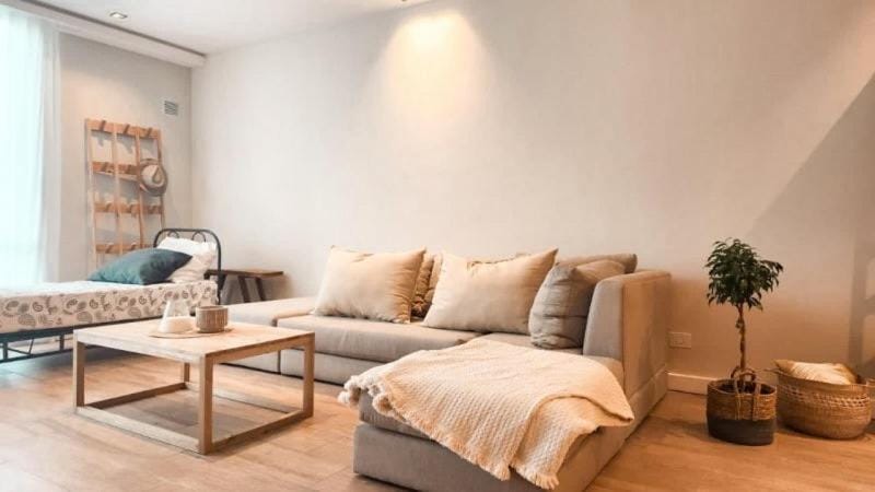 Bed, Living room, Seating area, heating, air conditioner