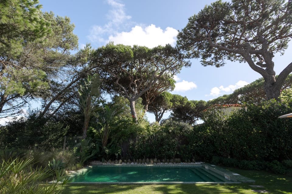 Light Villa Villa in Cascais