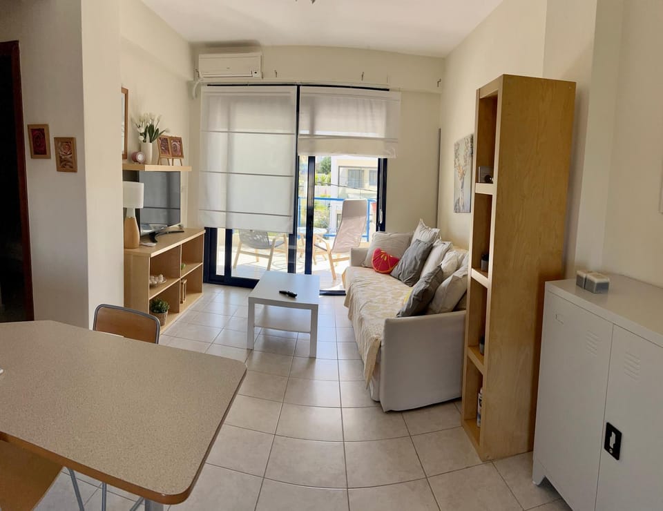 Coconut Apartment Kallithea Apartment in Halkidiki