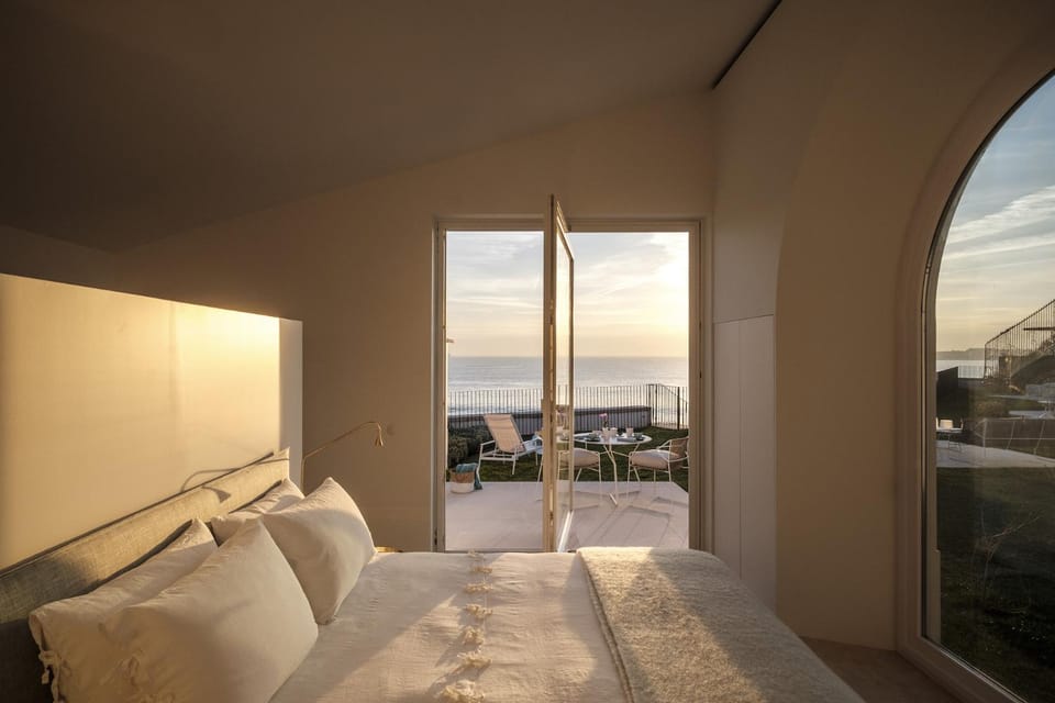 Seaview Castle Villa in Estoril
