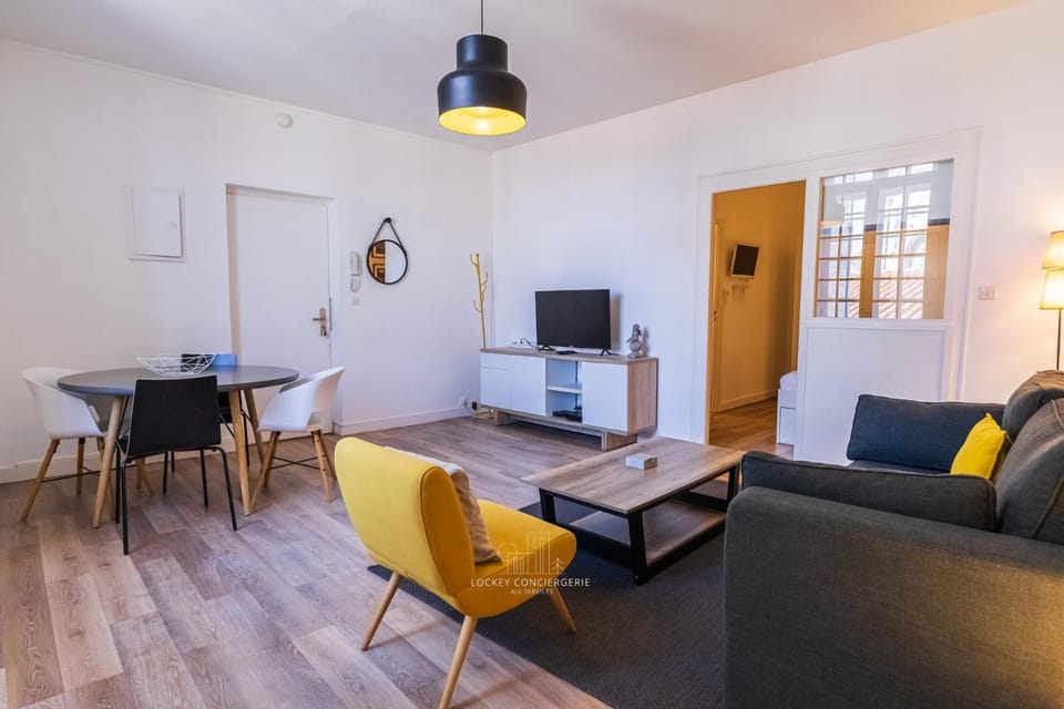 Le loft coeur de ville Apartment in La Rochelle
