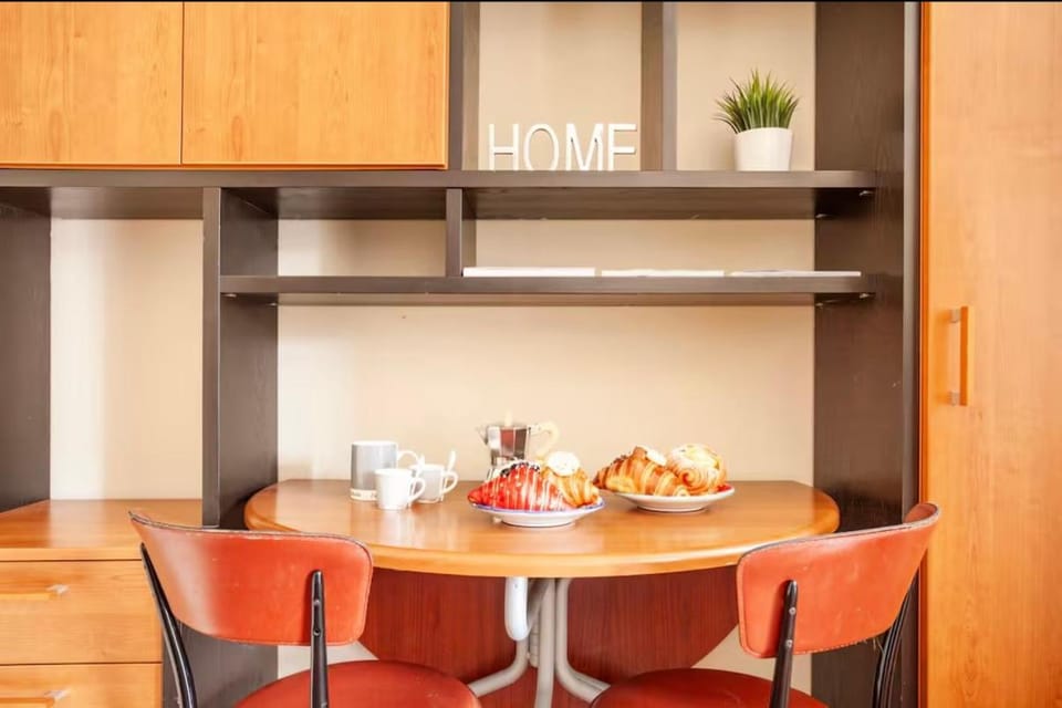 Milan Central Retreat Apartment in Milan