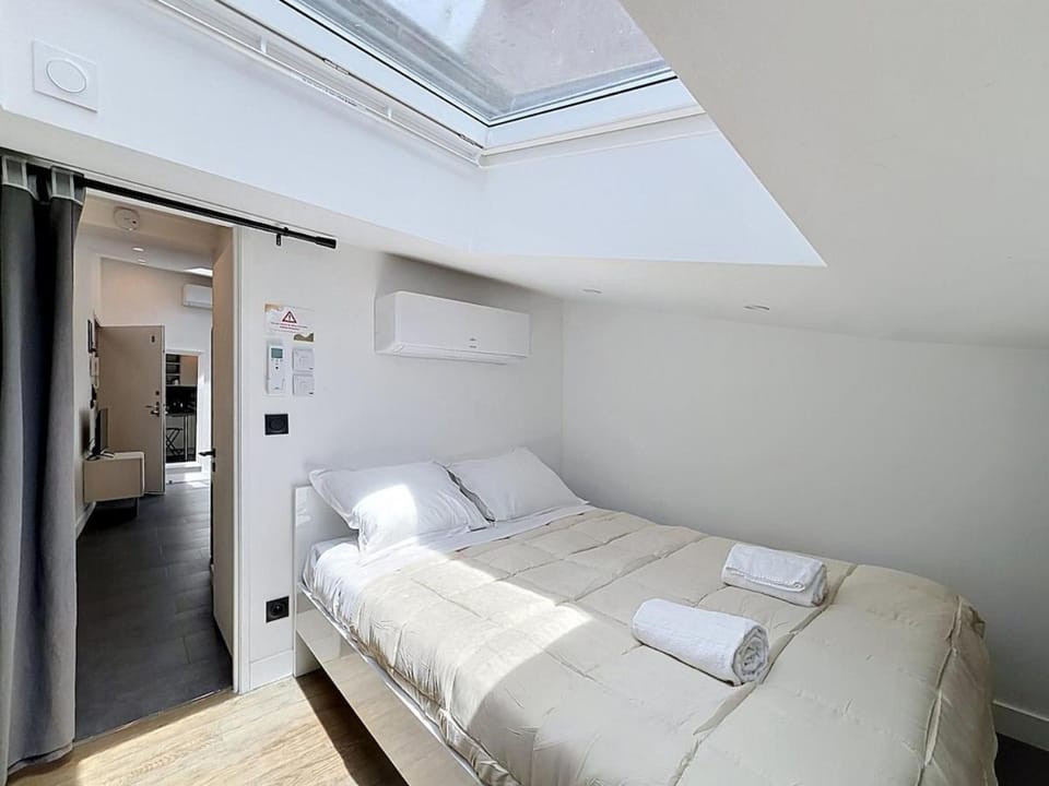 2 Apparts climatisés Montferrand 6 voyageurs 2 Apparts climatisés Montferrand Apartment in Clermont-Ferrand