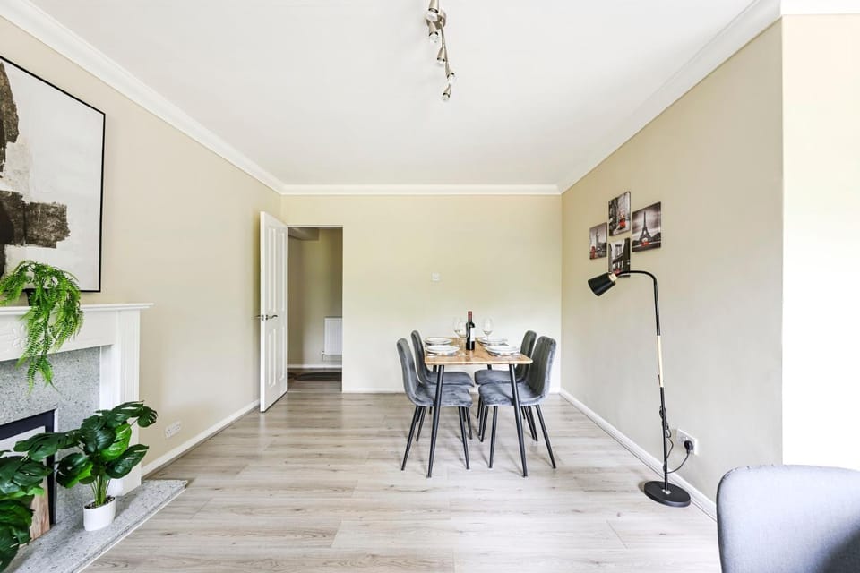 GuestReady - Modern 2bed in Richmond Apartment in Richmond