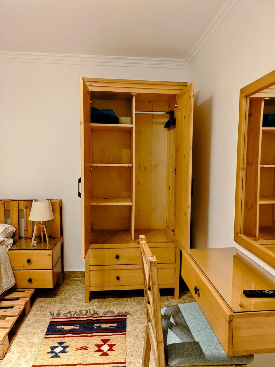 El Dawar Walkable Maadi Woodcraft Gem Apartment in Cairo Governorate