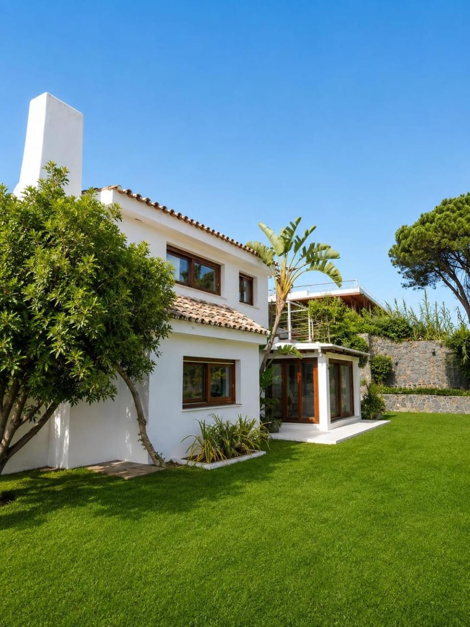 Property building, Natural landscape, Garden view