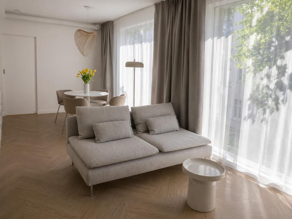 SOPOT CENTRAL D10 by Praia Apartments 2 Bedrooms Apartment in Sopot