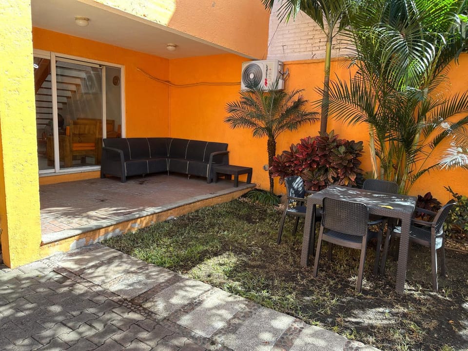 Garden, Garden view