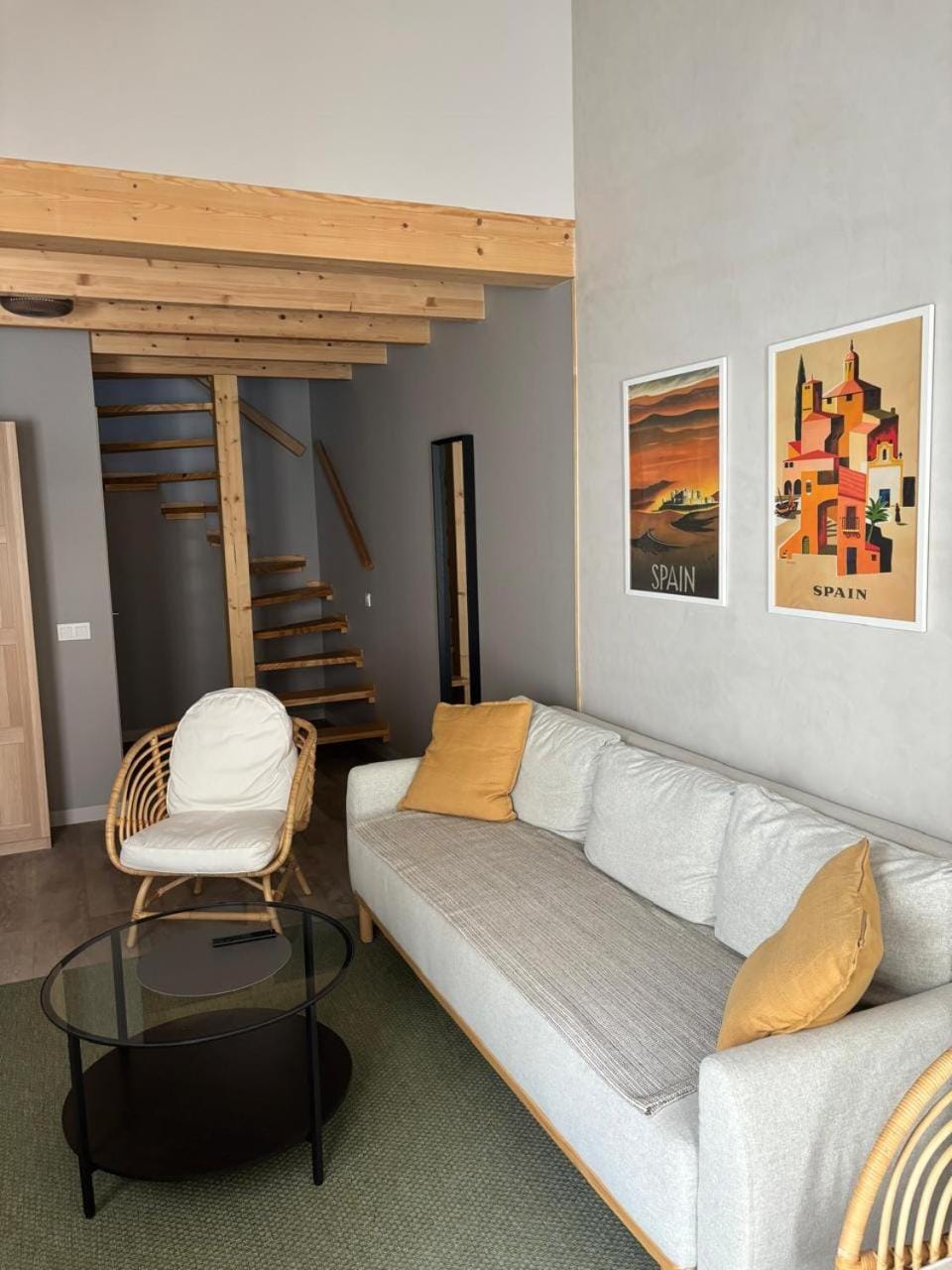 Living room, Seating area