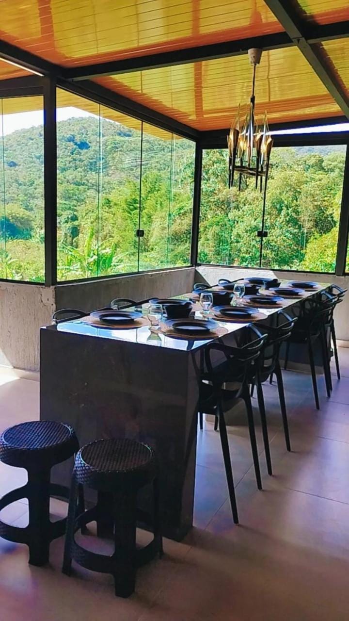 Cantinho da Serra House in State of Minas Gerais, Brazil