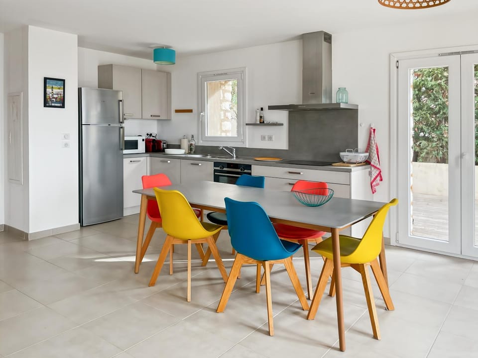 Maison 80m2 à 150 mètres de la mer avec balcon et terrasse vue panoramique sur le golfe de Saint-Florent House in Saint-Florent