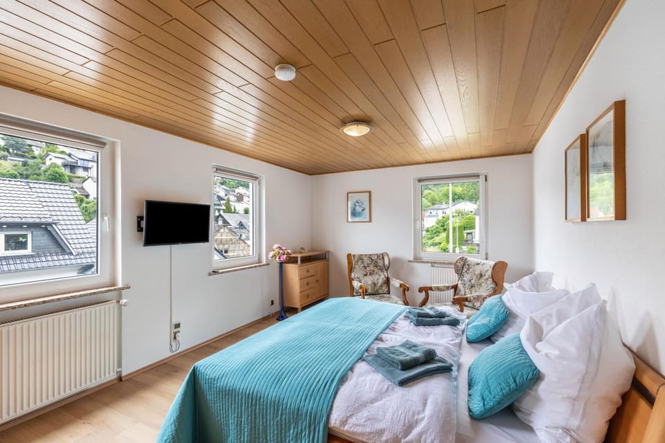 Living room, Bedroom