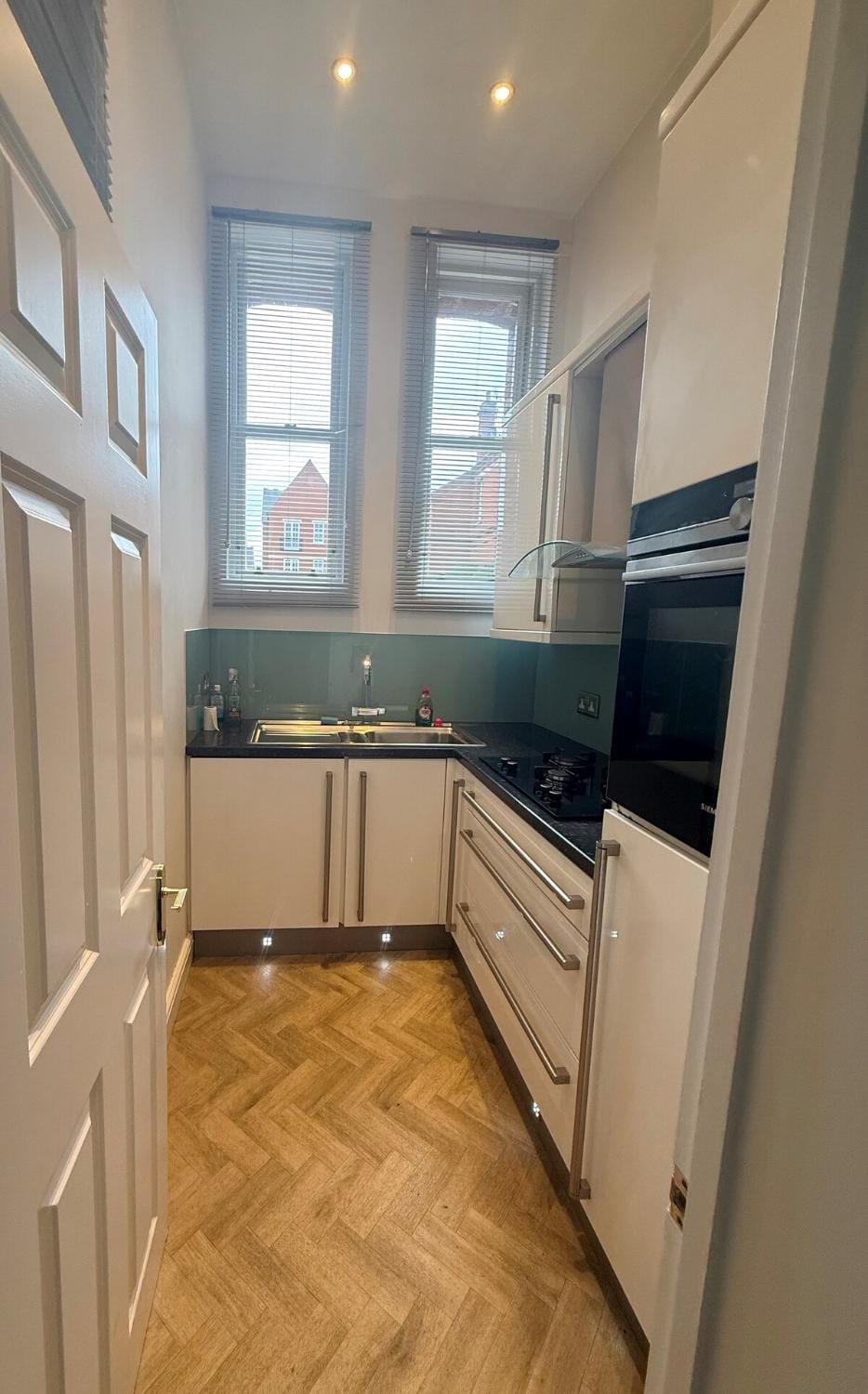Luxury Home in Repton Park Apartment in Ilford