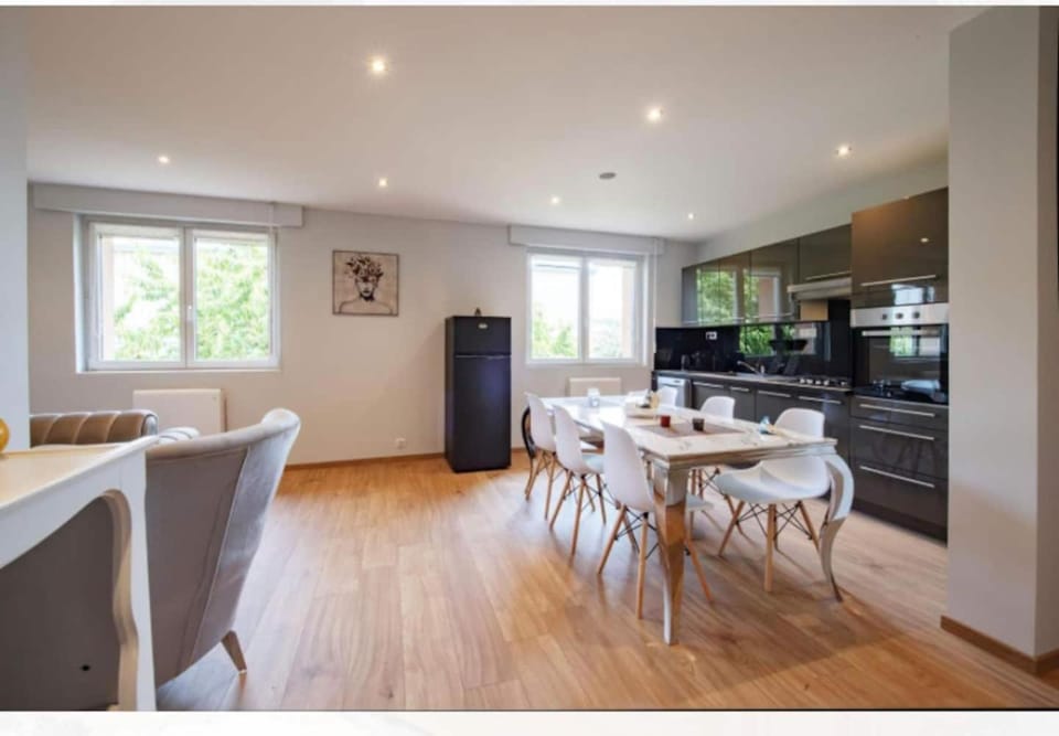 Stunning 90sqm with panoramic view and garden House in Grand Est
