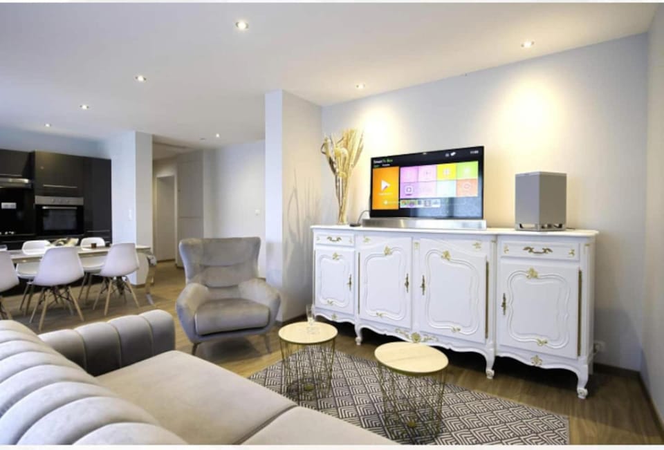 Stunning 90sqm with panoramic view and garden House in Grand Est