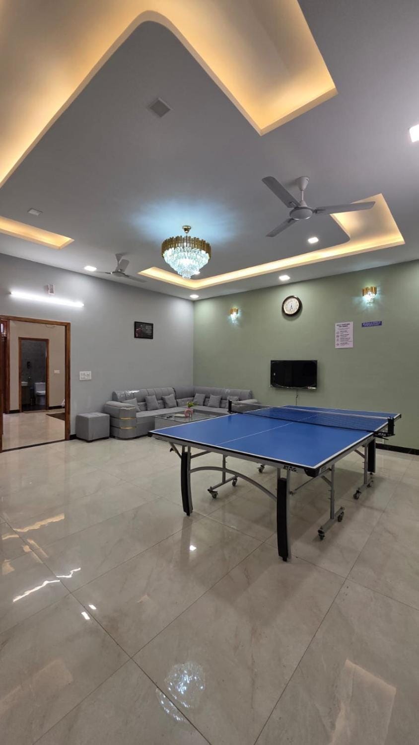 Sunhill Boutique Homestay by Lux Himalaya 8-Bhk House in Uttarakhand