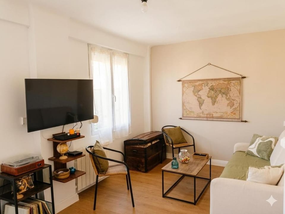 Maisonnette au centre ville House in Pays de la Loire