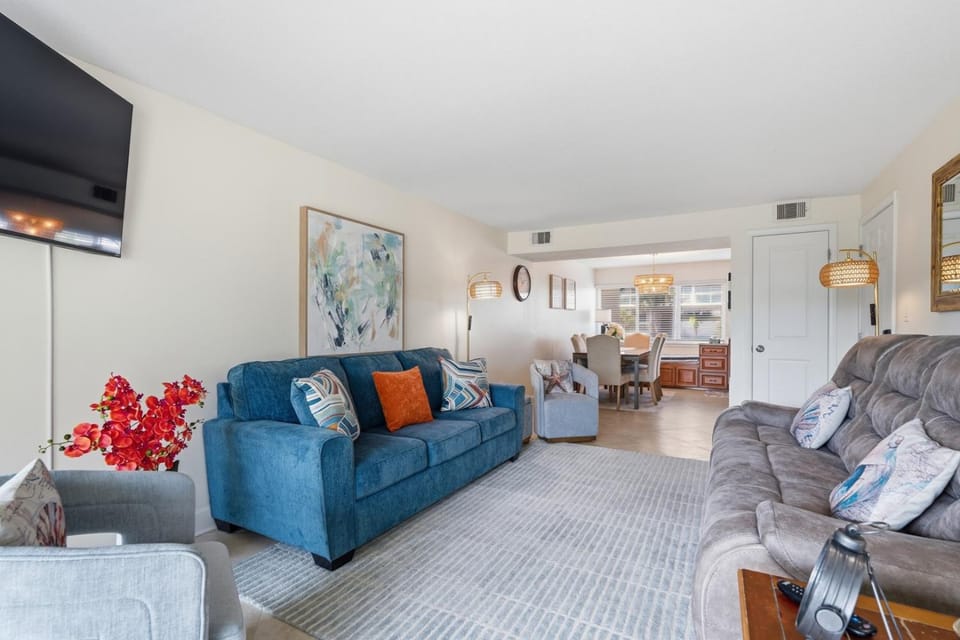 202C - 2BR/1 Bath at Seaspray Condos on Okaloosa Island, Fort Walton Beach, Fl House in Okaloosa Island
