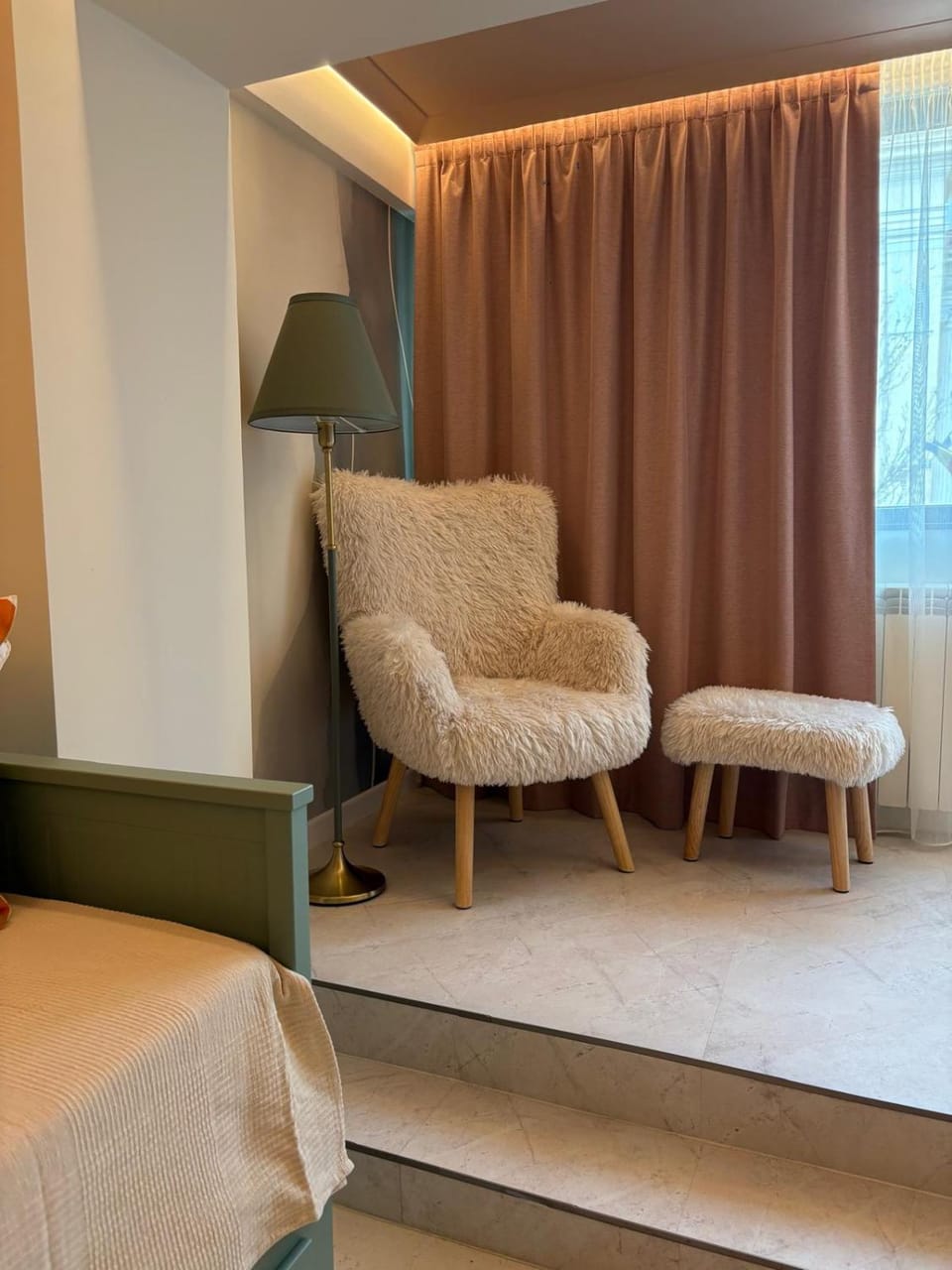 Seating area, Bedroom