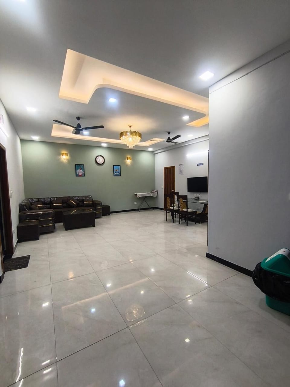 Sunhill Boutique Homestay by Lux Himalaya 6-Bhk Apartment in Uttarakhand