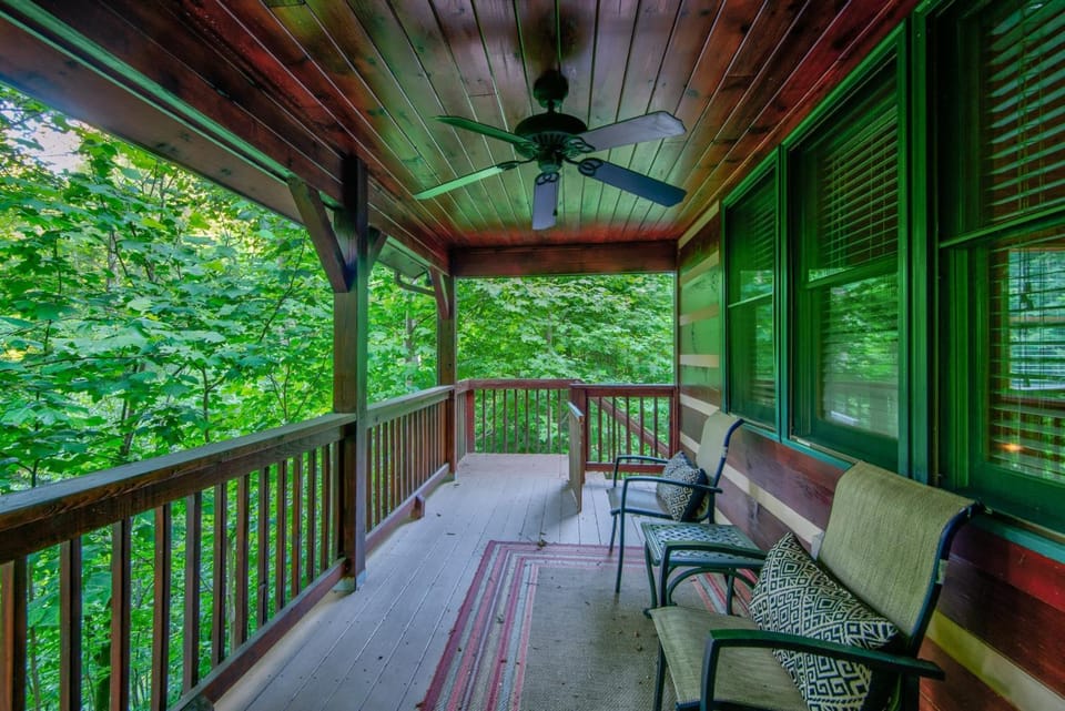Uncle Johns Cabin Cabin in Brushy Fork
