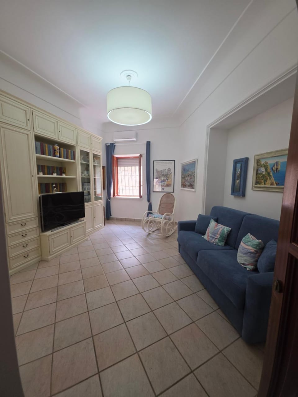 Communal lounge/ TV room, TV and multimedia